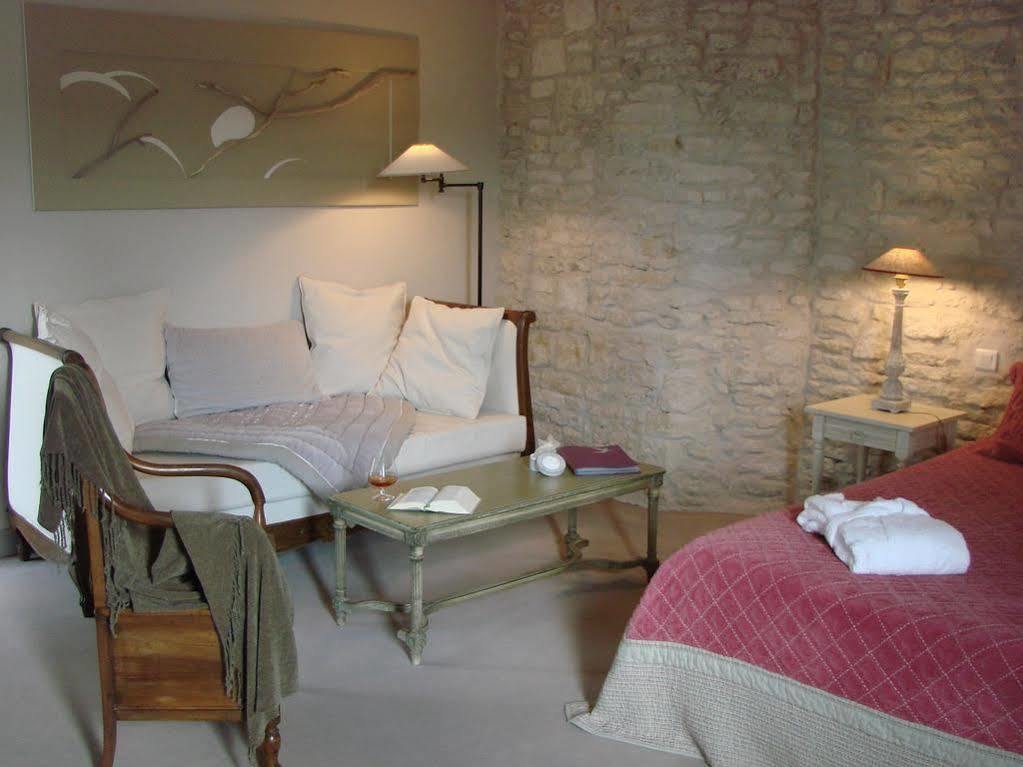 Les Jardins D'Alienor Hotel Le Château-dʼOléron Kültér fotó